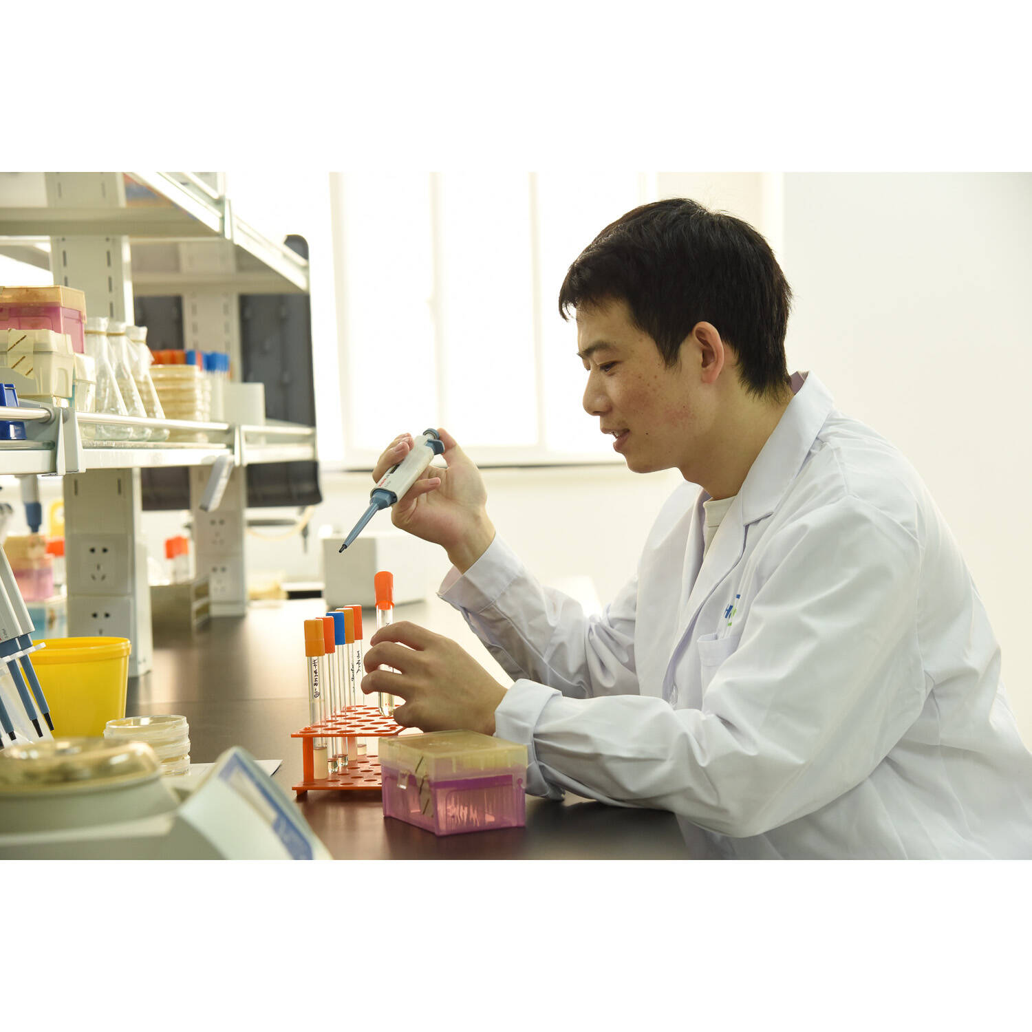 Zhejiang Huarui Biotechnology Co., Ltd. Chemical Trader on ECHEMI