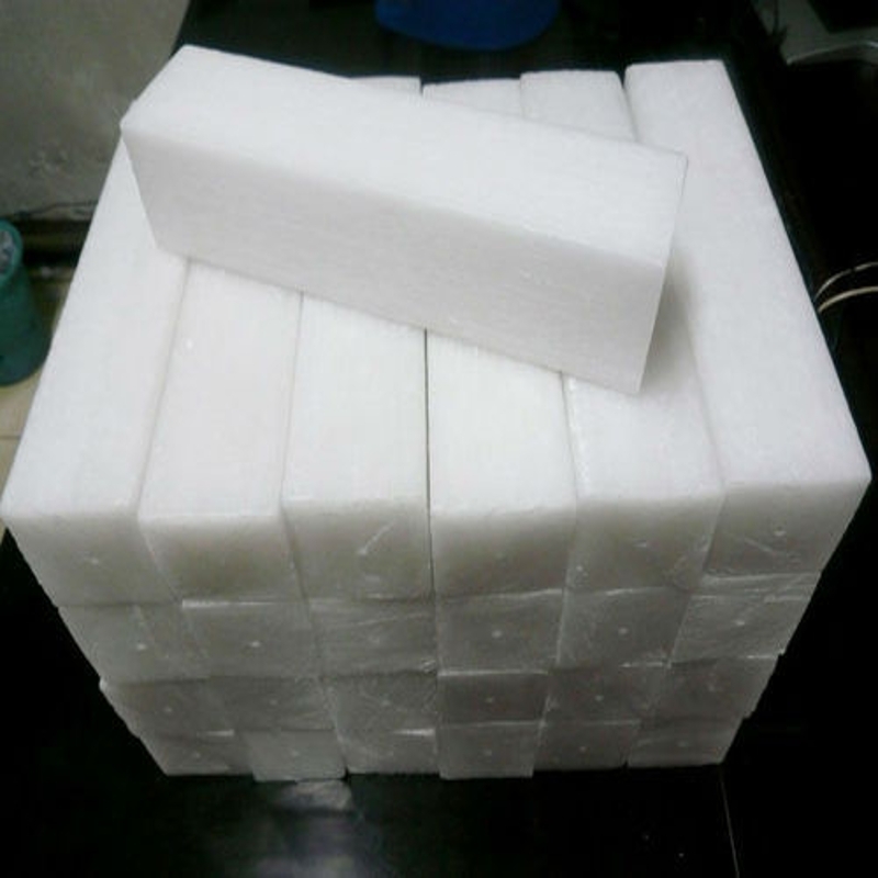 bulk paraffin wax 58/60 for candle making By HEBEI QIZE TRADE