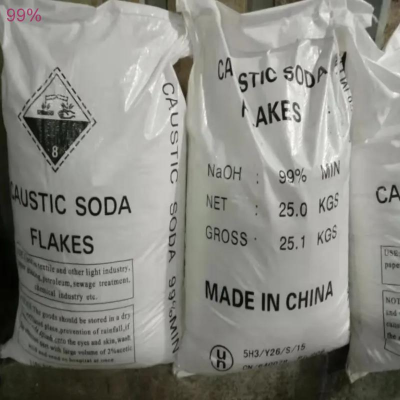 Caustic soda flakes & pearls 99%  white flakes or pearls